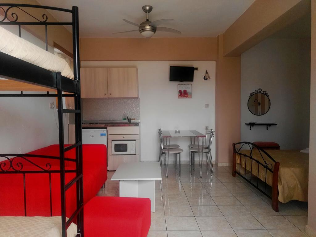 Baladinos Apartments Gerani  Zewnętrze zdjęcie