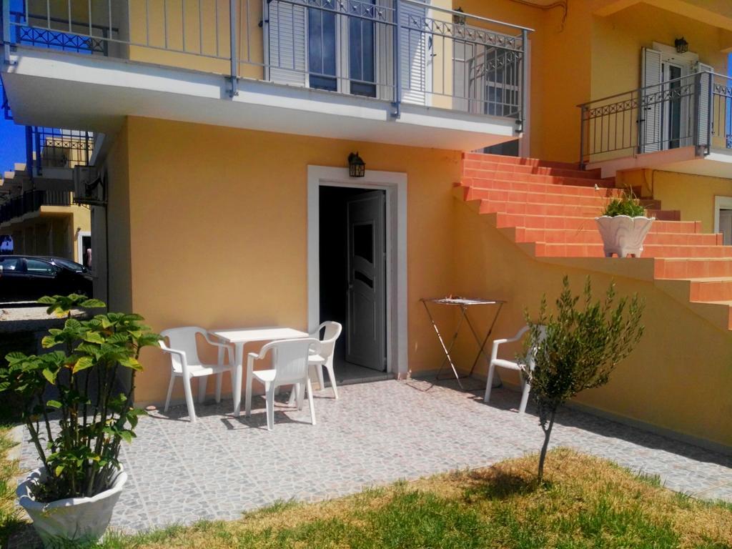 Baladinos Apartments Gerani  Zewnętrze zdjęcie