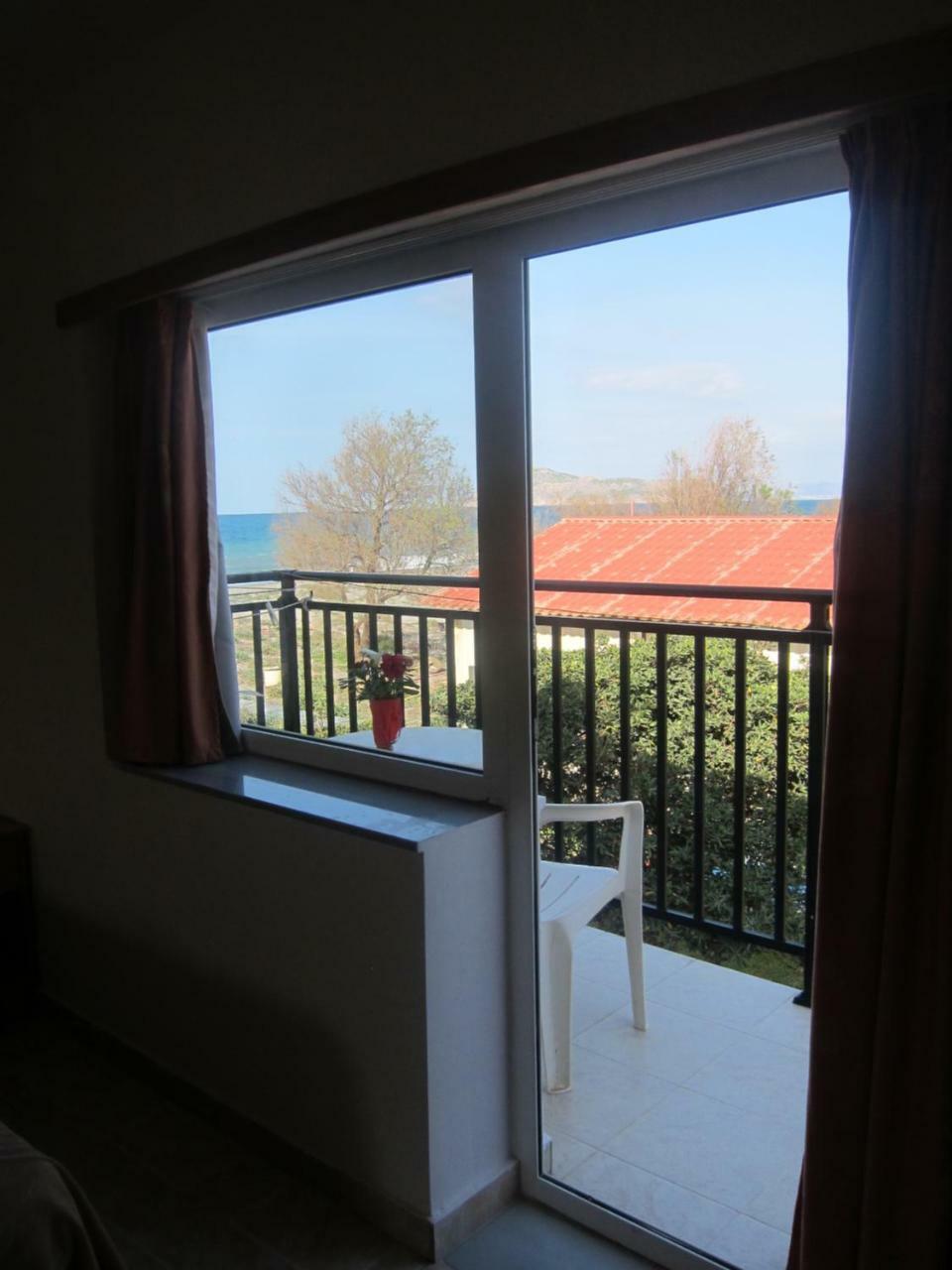 Baladinos Apartments Gerani  Zewnętrze zdjęcie
